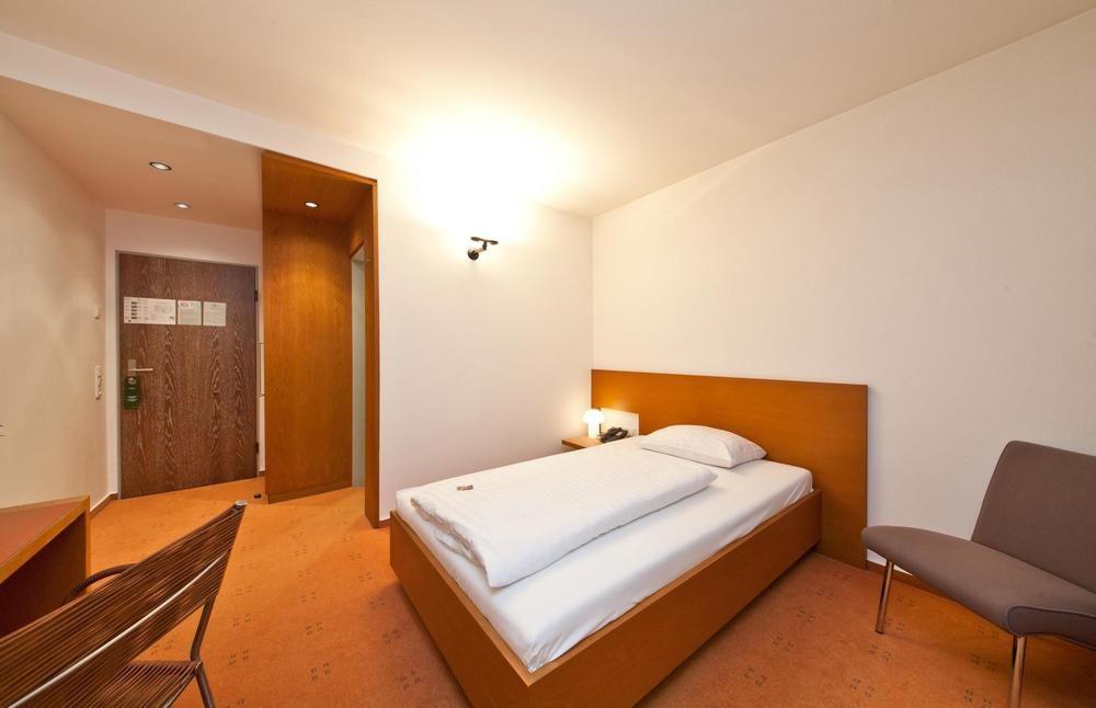 Select Hotel Silence Garden Koeln Kültér fotó